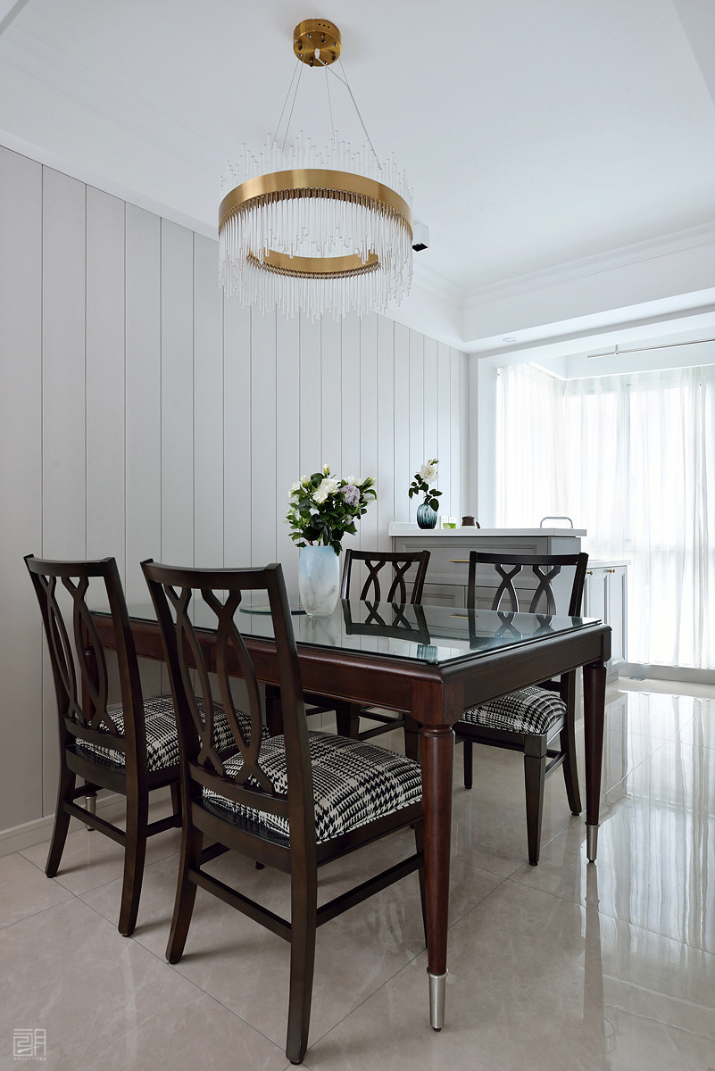 135平方米美式3房2厅精装修效果图,110平的美式风格三居清新优雅