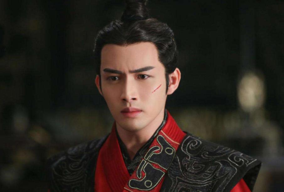 浅谈贯穿秦朝始终的政治路线之争,秦朝崩塌的导火索之一