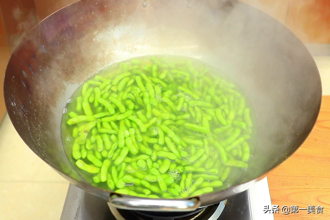 清明前一天吃什么最好,清明前后时令蔬菜