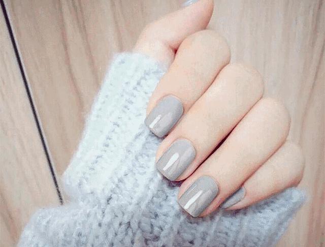 易劈易断还分层？美国专业沙龙修复甲油，给“病甲”快速“整容”