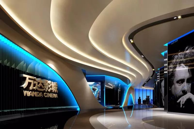 万达广场工作发展空间,万达广场经济效益