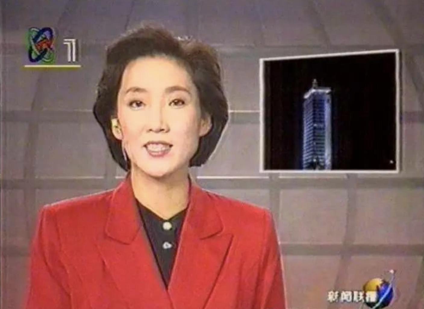 国民女神李修平：播音26年人美心善，57岁无儿无女留下遗憾