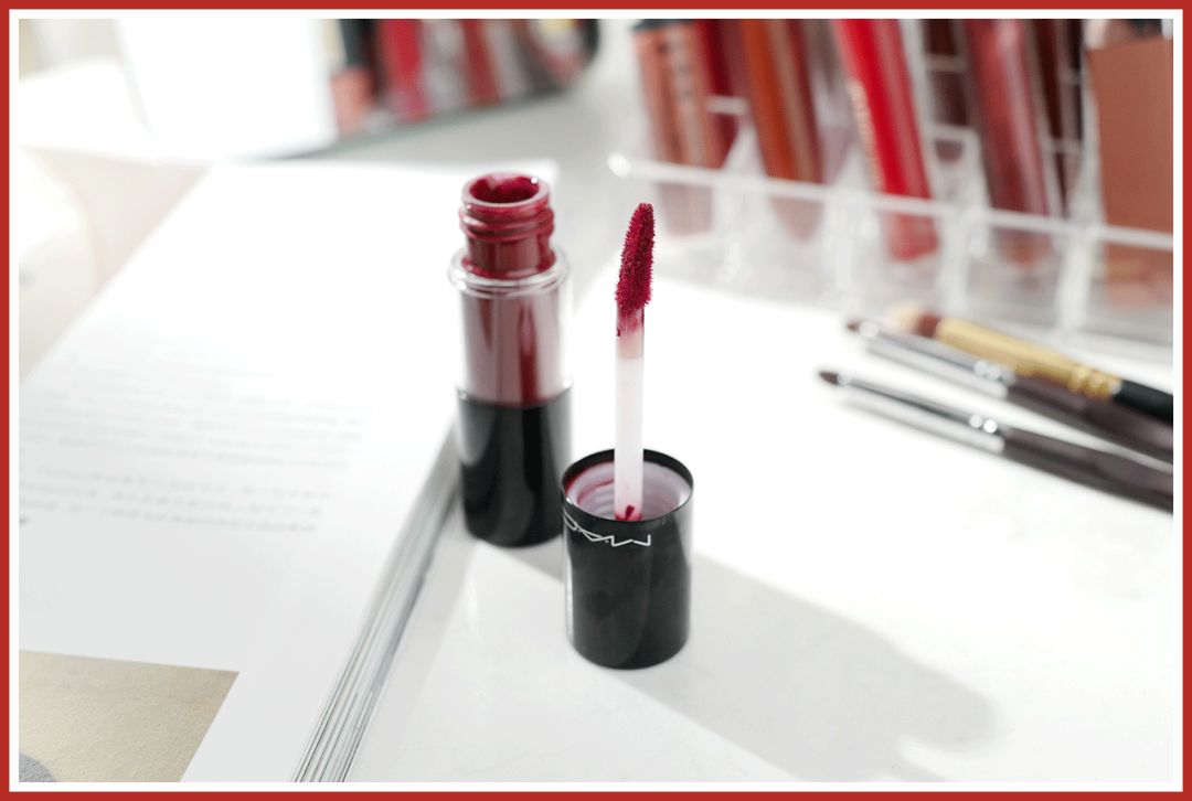 有没有吃饭喝水不掉色的口红,口红接吻不掉色