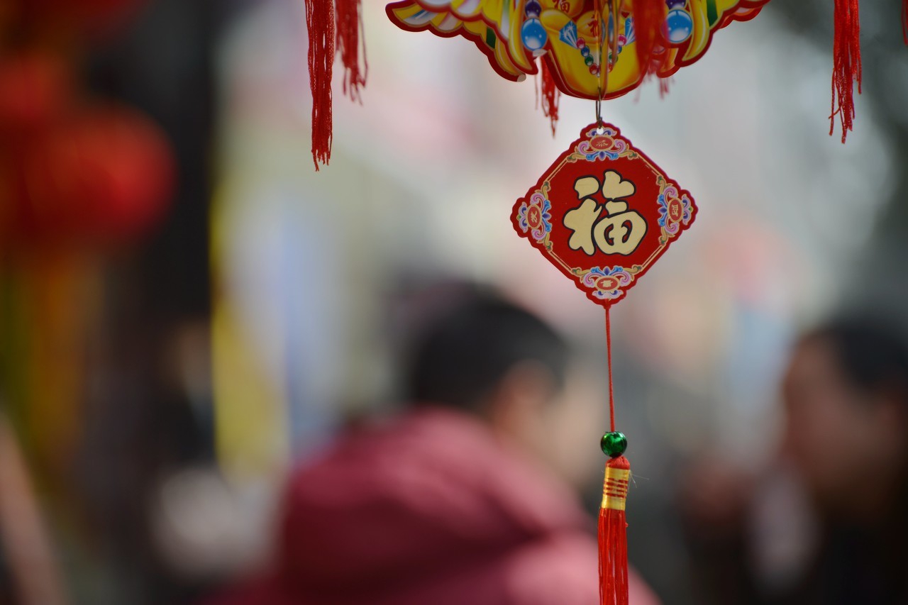 春节的由来和习俗故事动画片,春节的由来简介50字