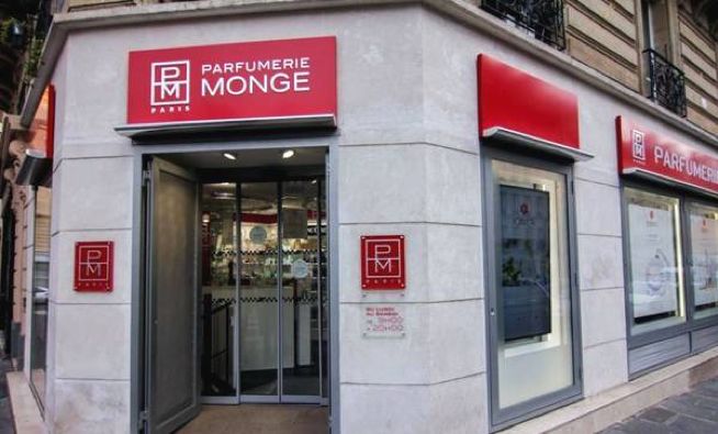 机场免税店真的便宜么,揭秘机场免税店真的便宜吗