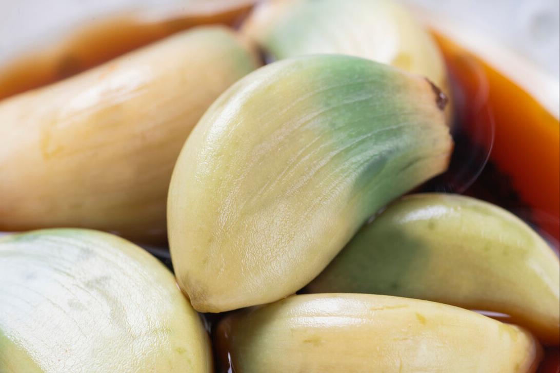 腊八蒜怎么腌才能绿,腊八蒜怎么腌得更绿