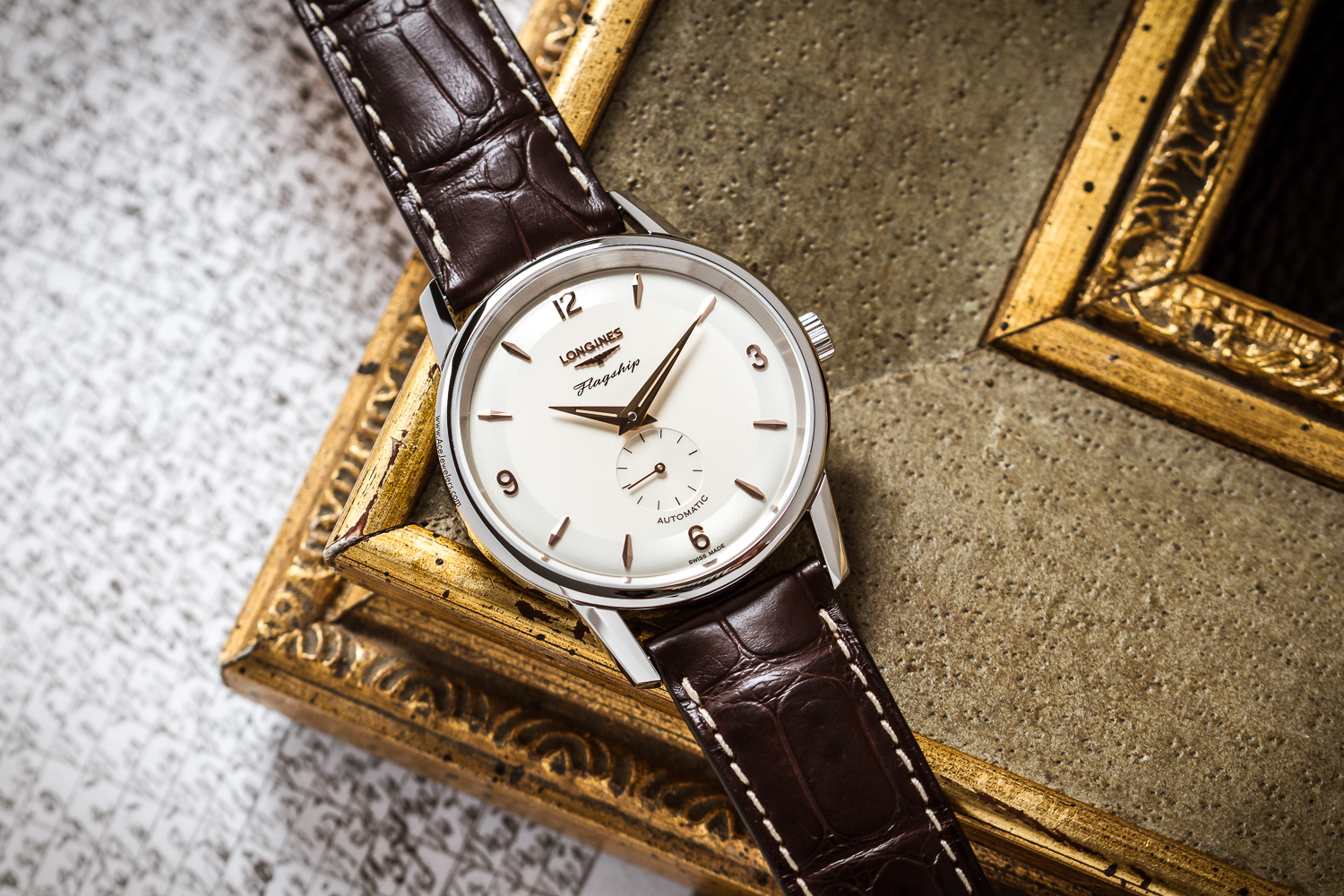 快速给手腕戴一个手环的机器,给我一个时光穿梭机