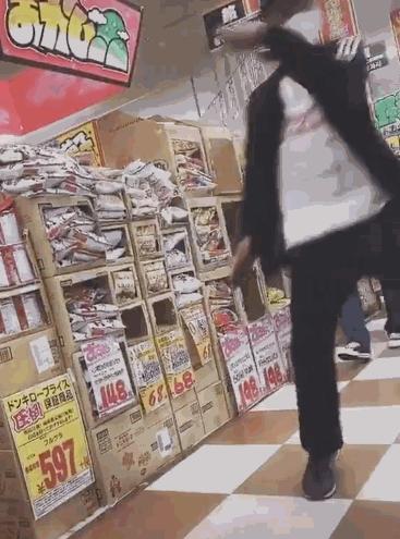 日本年轻人的时尚穿着,日本人的时尚潮流穿着