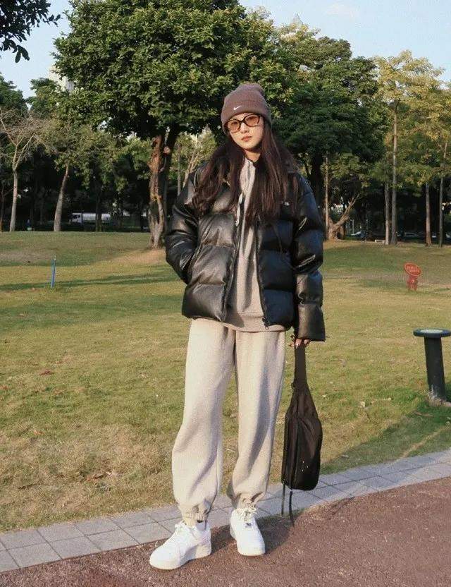 男士大腿比较粗的适合哪种裤子,胯宽大腿粗小腿细穿什么裤子