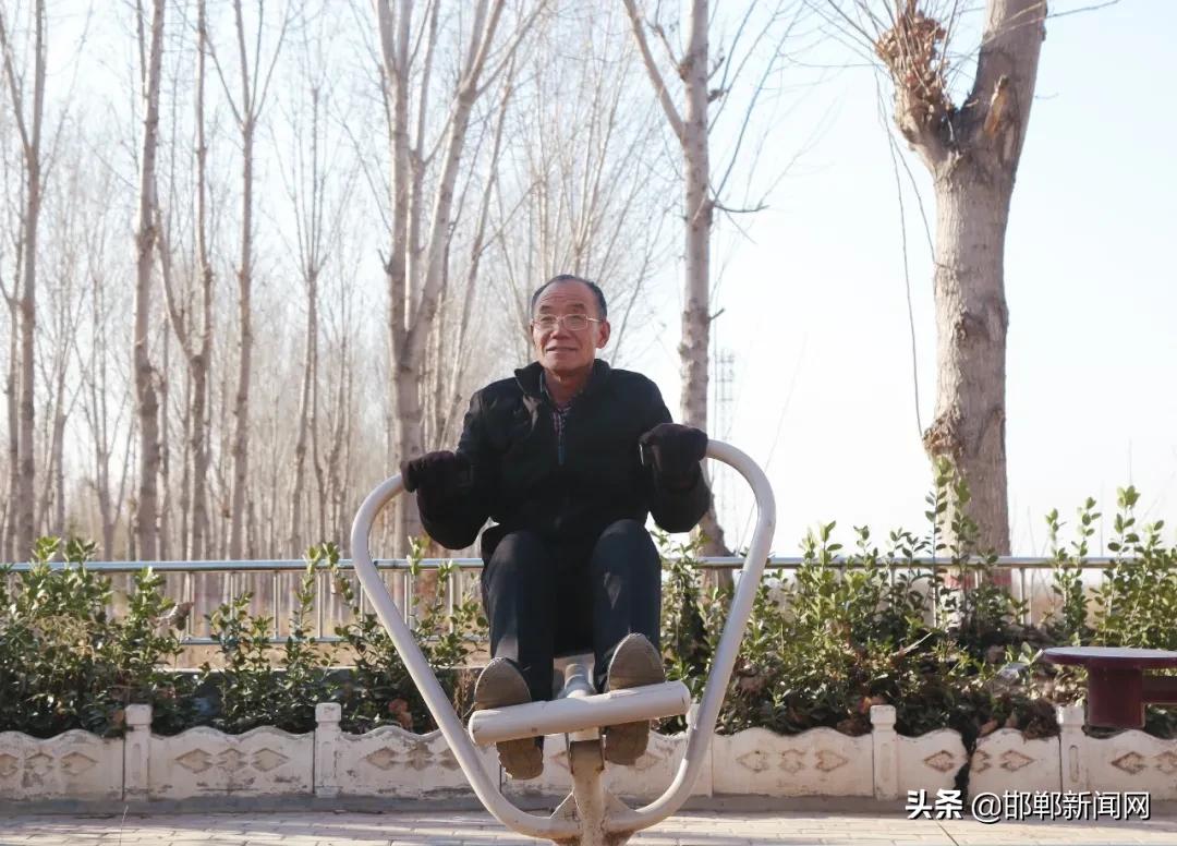 肥乡哪里有足球场,肥乡水上公园足球场