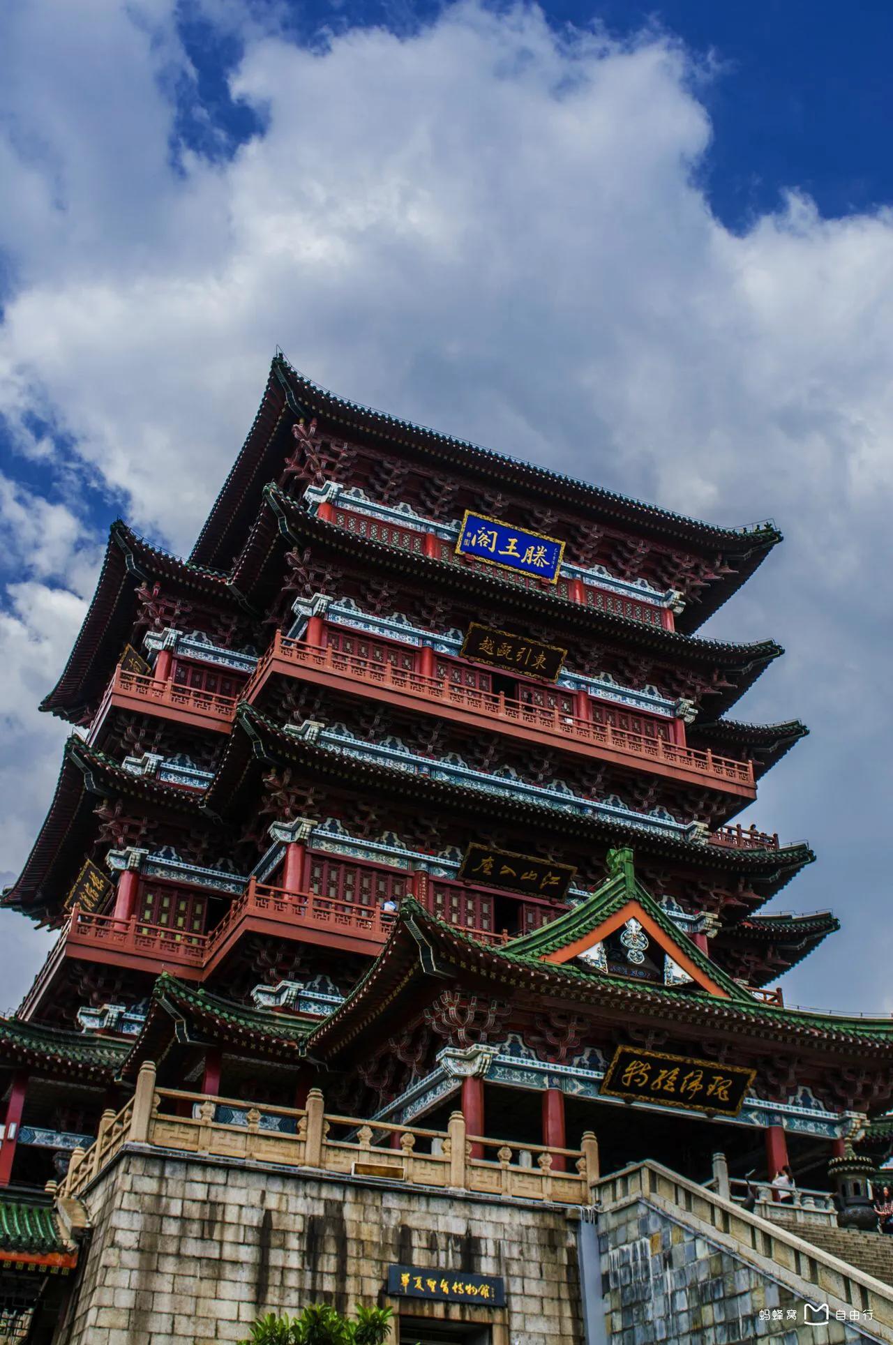 黄鹤楼鹳雀楼四大名楼都在哪里,岳阳楼滕王阁黄鹤楼谁最大