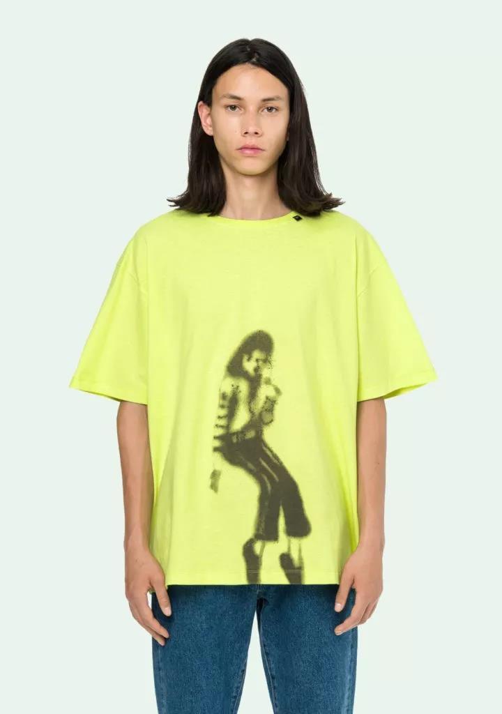 迈克尔杰克逊最具标志性装扮,迈克尔杰克逊奢华服饰