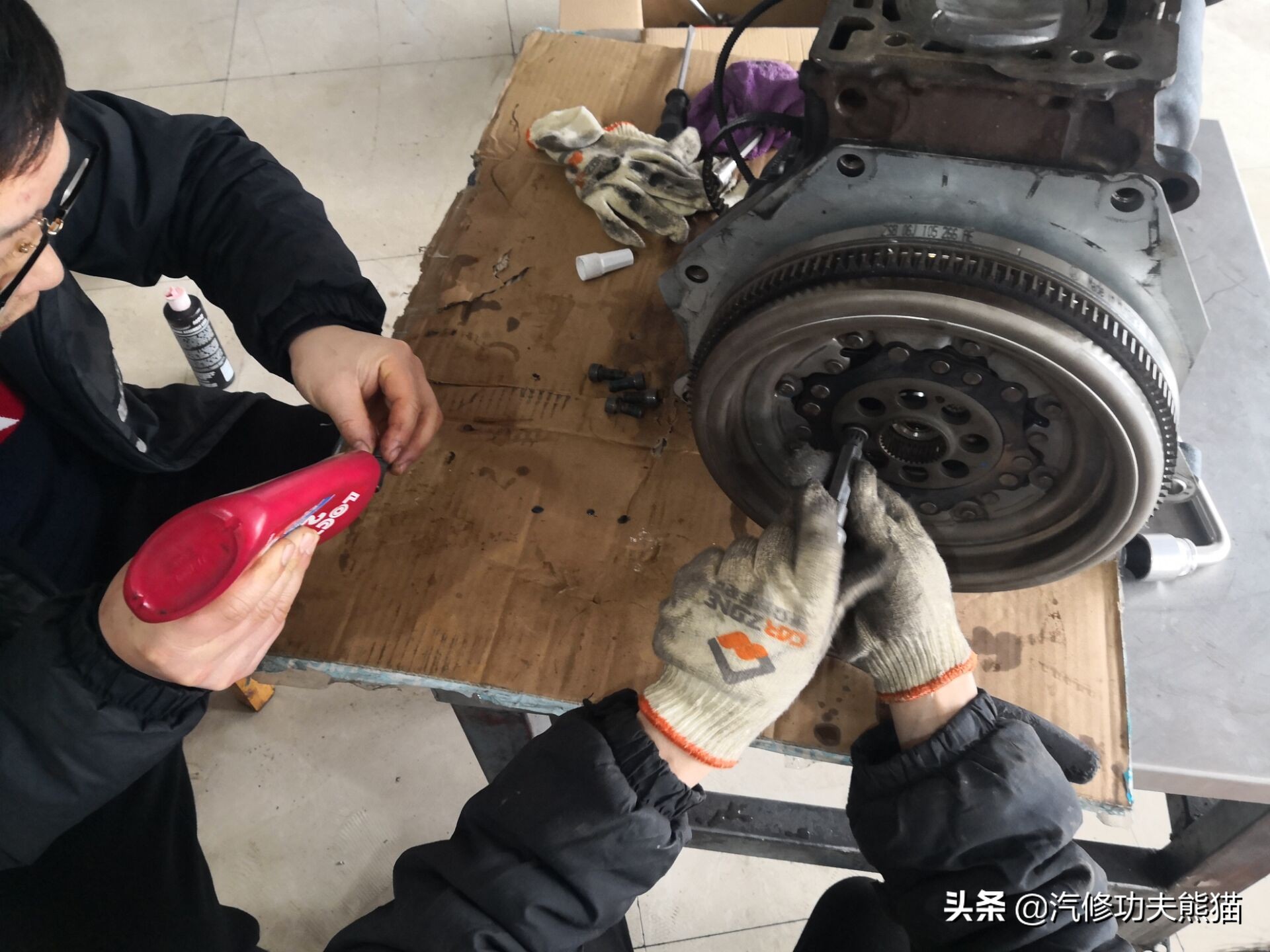 斯柯达烧机油是免拆治理还是大修,斯柯达昊锐烧机油大修