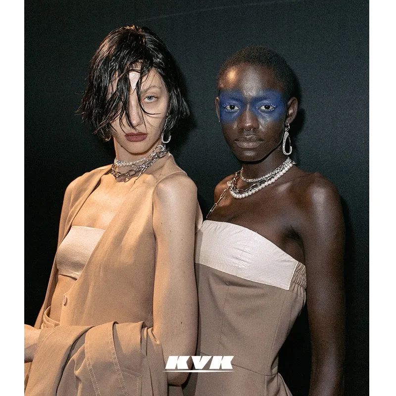 顾佳戴的首饰品牌,顾佳同款爱马仕手镯