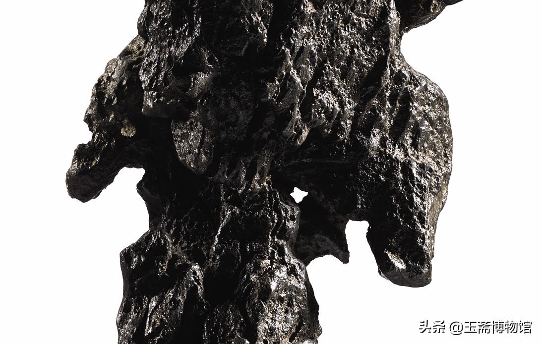 英石扭纹观赏石精品欣赏,观赏石真正的灵璧石精品