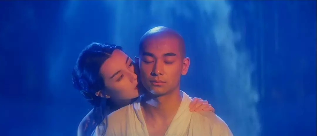 经典老电影《青蛇》：一场“做人”的修行