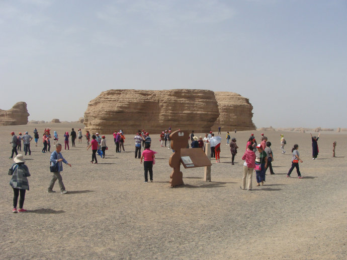 敦煌雅丹魔鬼城景观,大西北七彩丹霞地貌风景绝美震撼