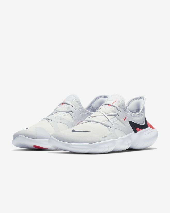 nikefreern5.0赤足轻便跑鞋,nikefreern5.0黑蓝橙评测