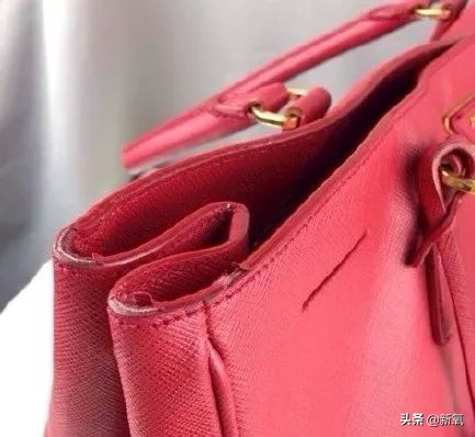 大牌包包上有瑕疵,大牌包的缺陷