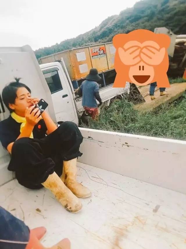 帅哥比赛里混进了一个“女孩子”，还撞脸了有村架纯黑岛结菜？