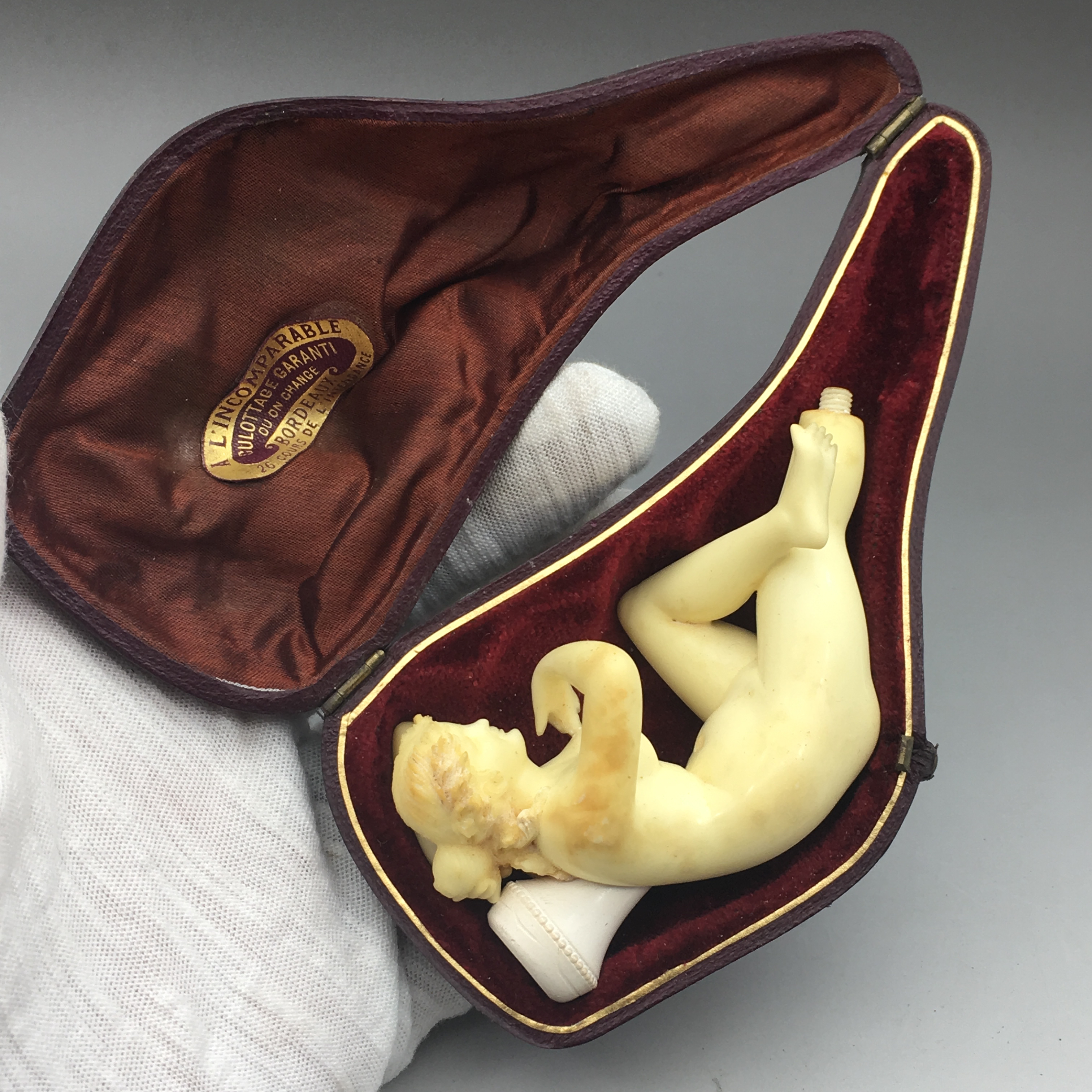 小猪说烟斗入门,如何清理海泡石烟斗