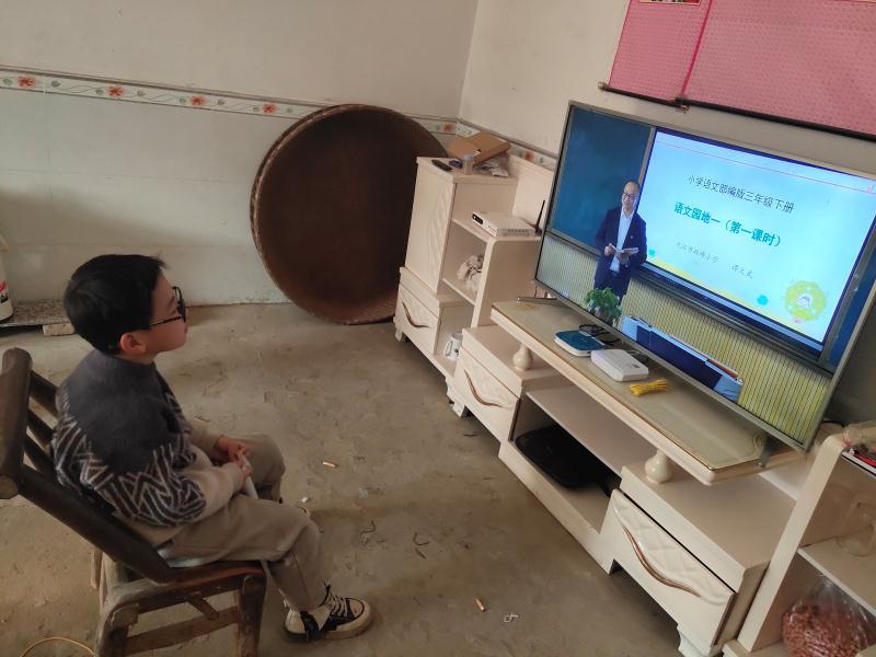 停课不停学，湖北通信行业在护航