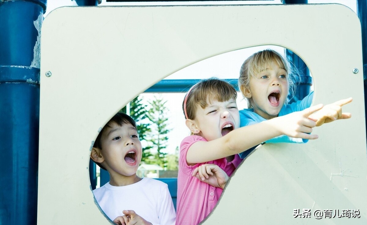 小孩说打死你的话怎么教育,孩子一言不合就打家长