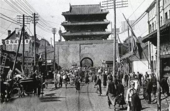 历史老照片1935年的辽宁沈阳,老照片镜头下1983年沈阳