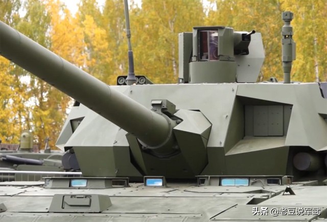 中国第四代主战坦克和99a谁强,99式主战坦克与日本10式差距