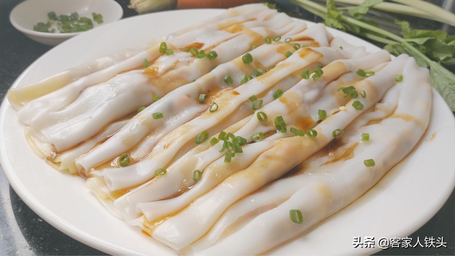 早餐猪肠粉的制作方法,猪肠粉的做法好吃家常菜