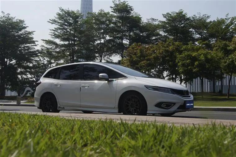 满足“多人运动”与“炸街”需求，8W+任性开回家！