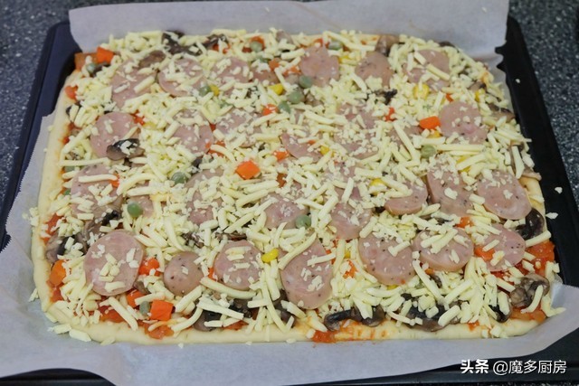 披萨零基础怎么做,披萨教你在家做比买的好吃