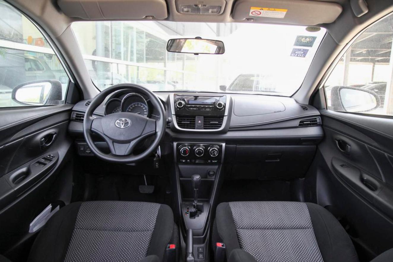 17年丰田威驰fs二手多少钱,19年的丰田威驰fs能卖多少钱