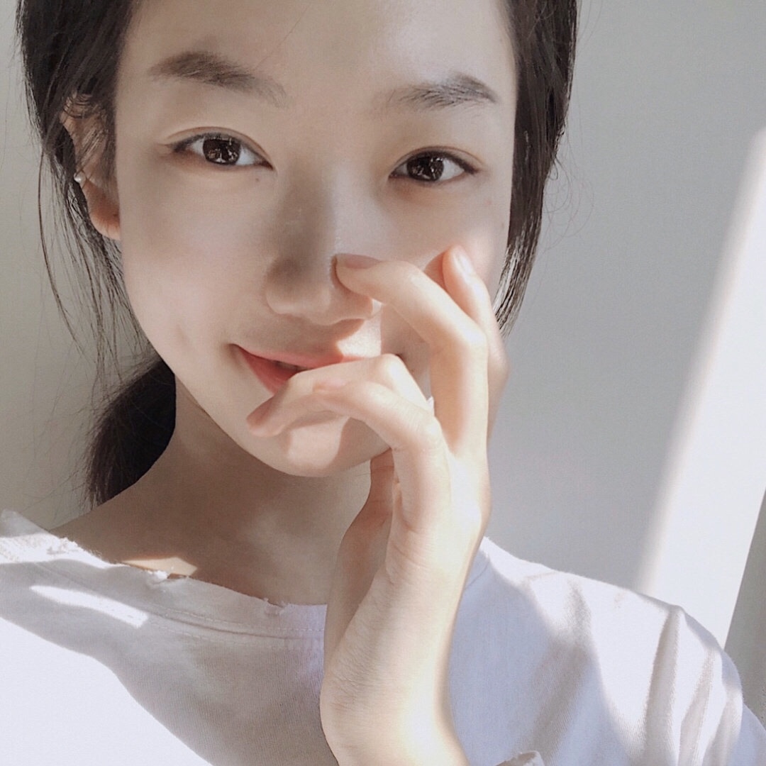 手是女人的第二张脸，你平常保养了吗？手膜和面膜一样重要