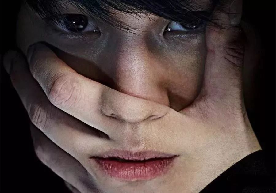 警惕美色陷阱,警惕卖淫产业链对道德底线的冲击