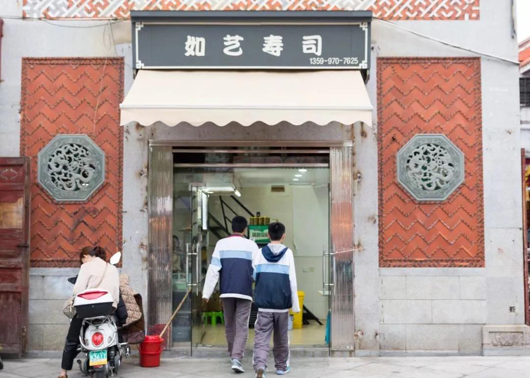 泉州学校门口童年回忆小吃,泉州学生街美食