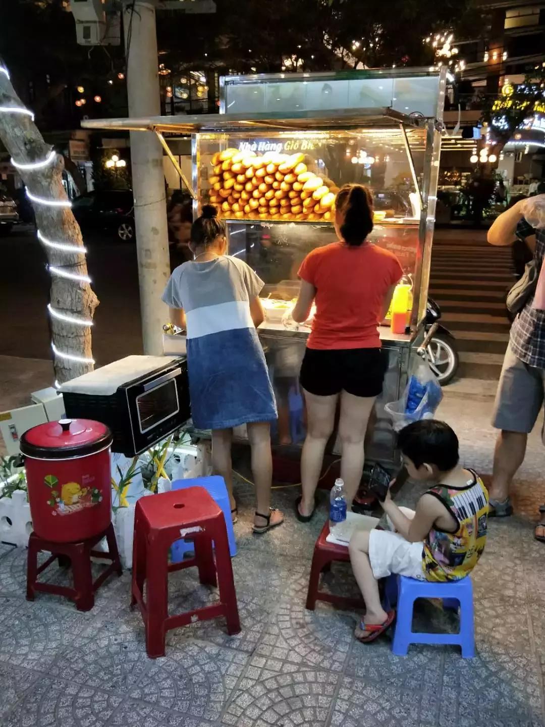岘港有哪些越南特色美食餐馆推荐,岘港美食很好吃