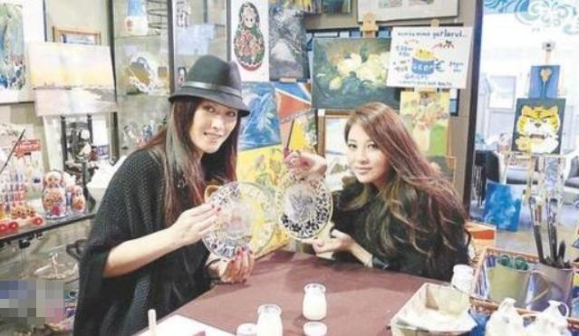 钟表女王胡敏珊的采访视频,胡敏珊访谈