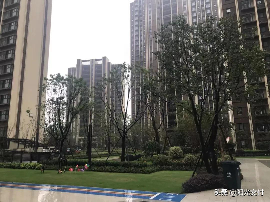 银城悦见山验房,银城天荟交付