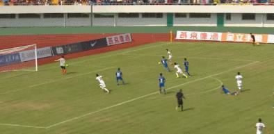 中国足球爆笑动态图,足球比赛搞笑动图高清