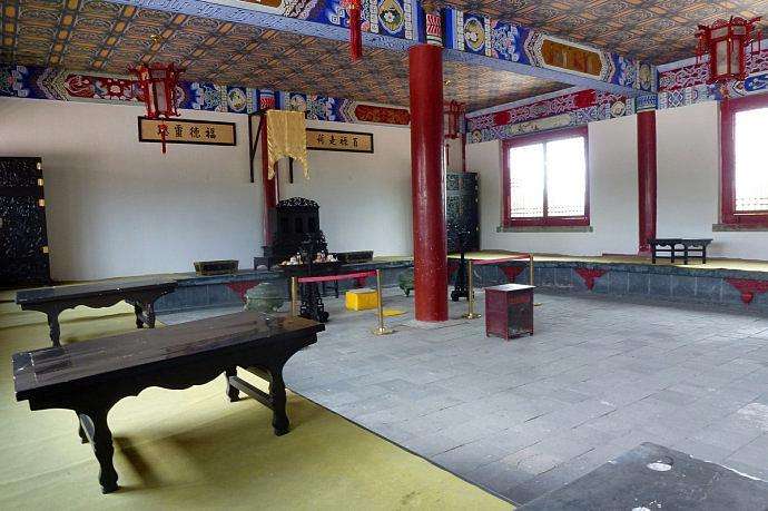 东北人为什么喜欢睡“火炕”，这种习俗源于何时？有何历史渊源？