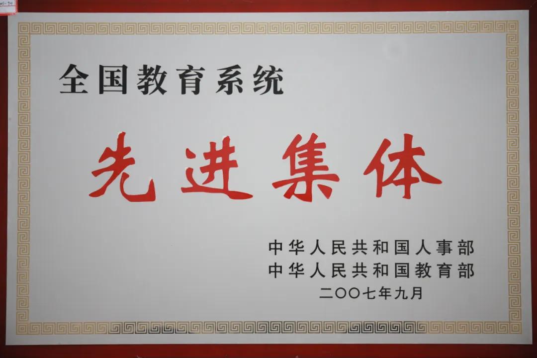 湖北十堰研究生学校,湖北十堰有研究生点的学校