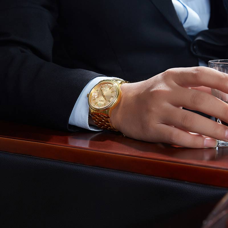 彰显男人的品味,彰显男人的尊贵与奢华