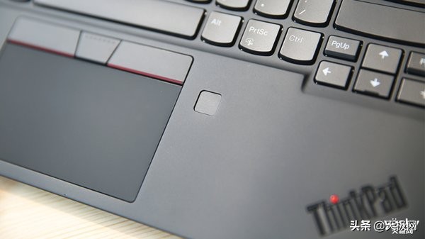 thinkpadx1carbon2019拆机,thinkpadx1carbon2021款发布会