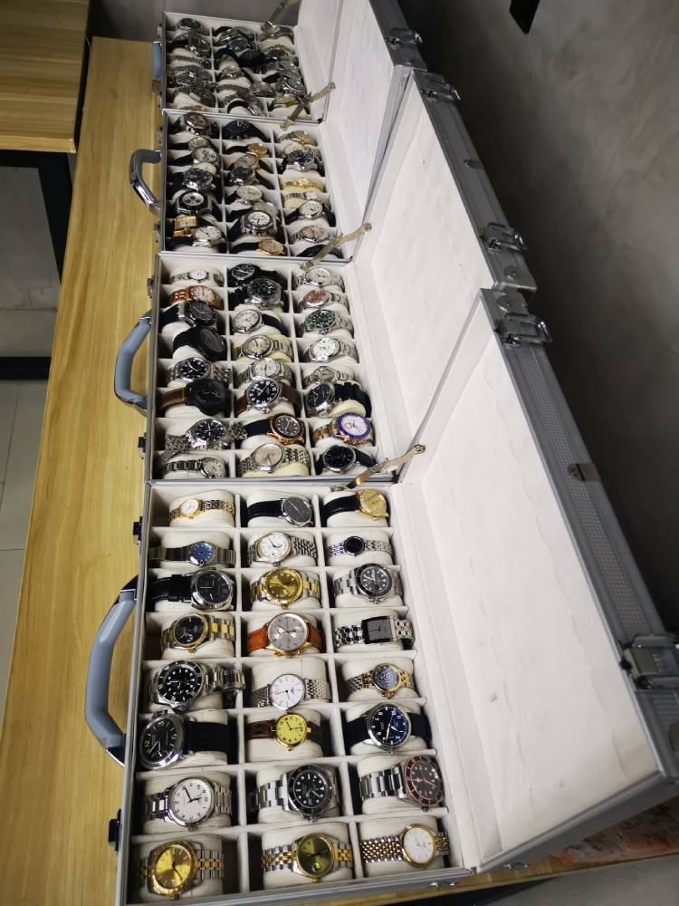 文能著书,武能拆装,钟表鉴定师的十八般武艺 |万表世界&易悦专访