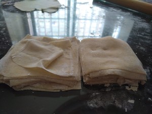 云吞皮除了做云吞还能做什么,云吞店里的云吞皮是自己做的吗