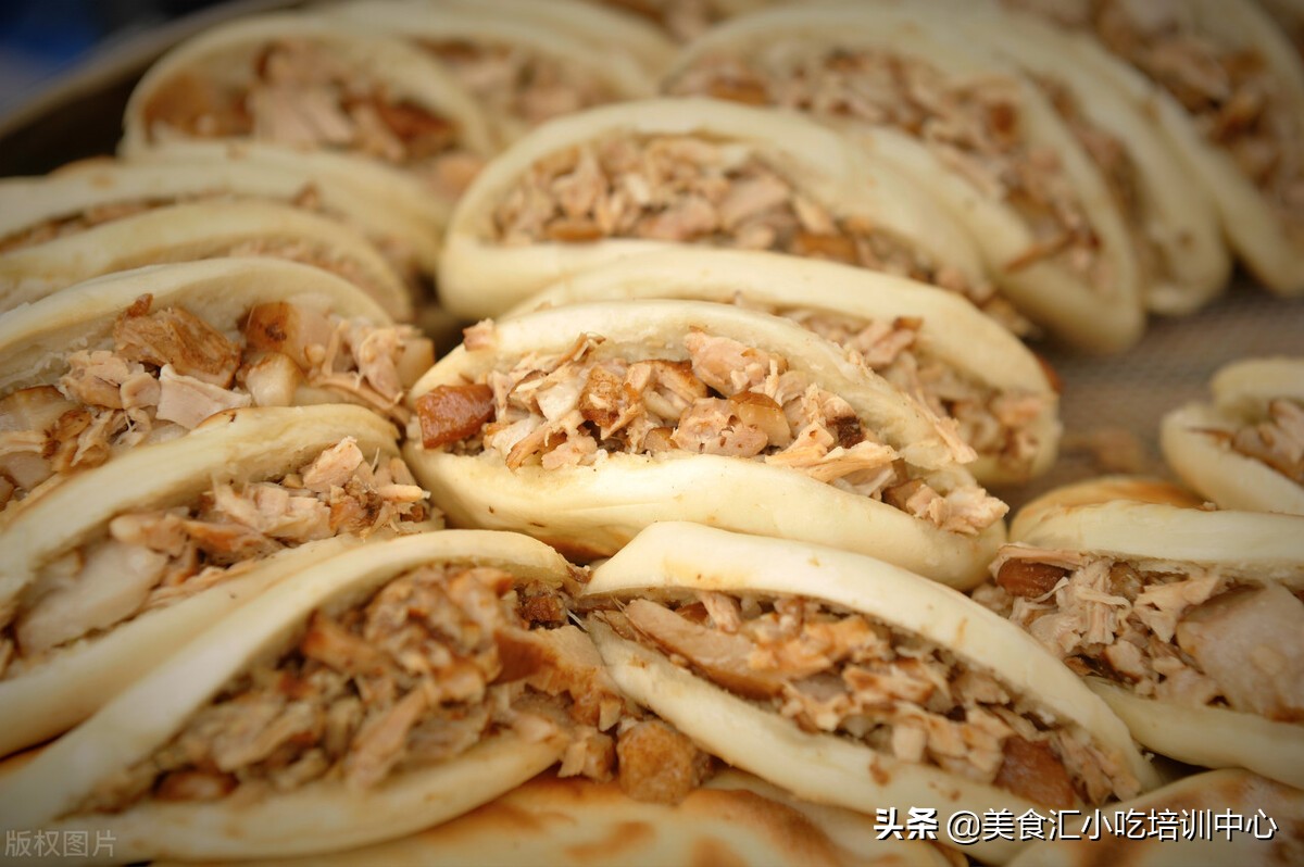 经典不过腊汁肉夹馍