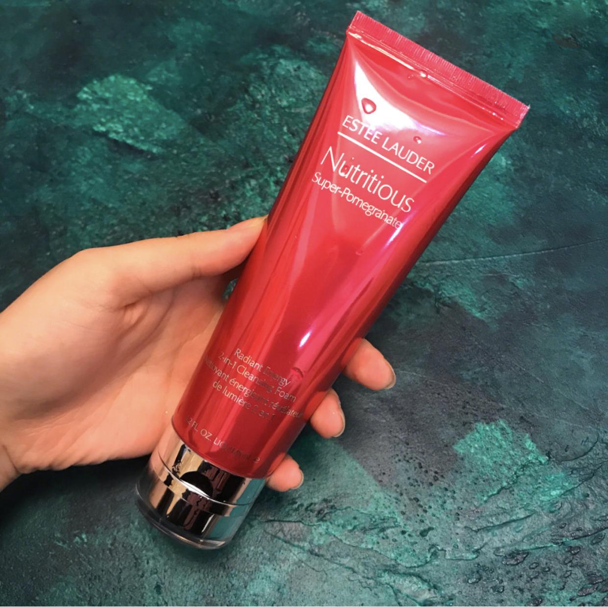 雅诗兰黛护肤品全套测评,雅诗兰黛护肤品全套测评图