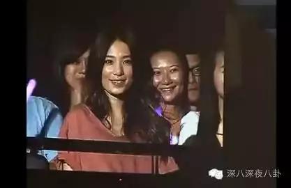 半年换3个妹子，但我依旧是纯情boy？