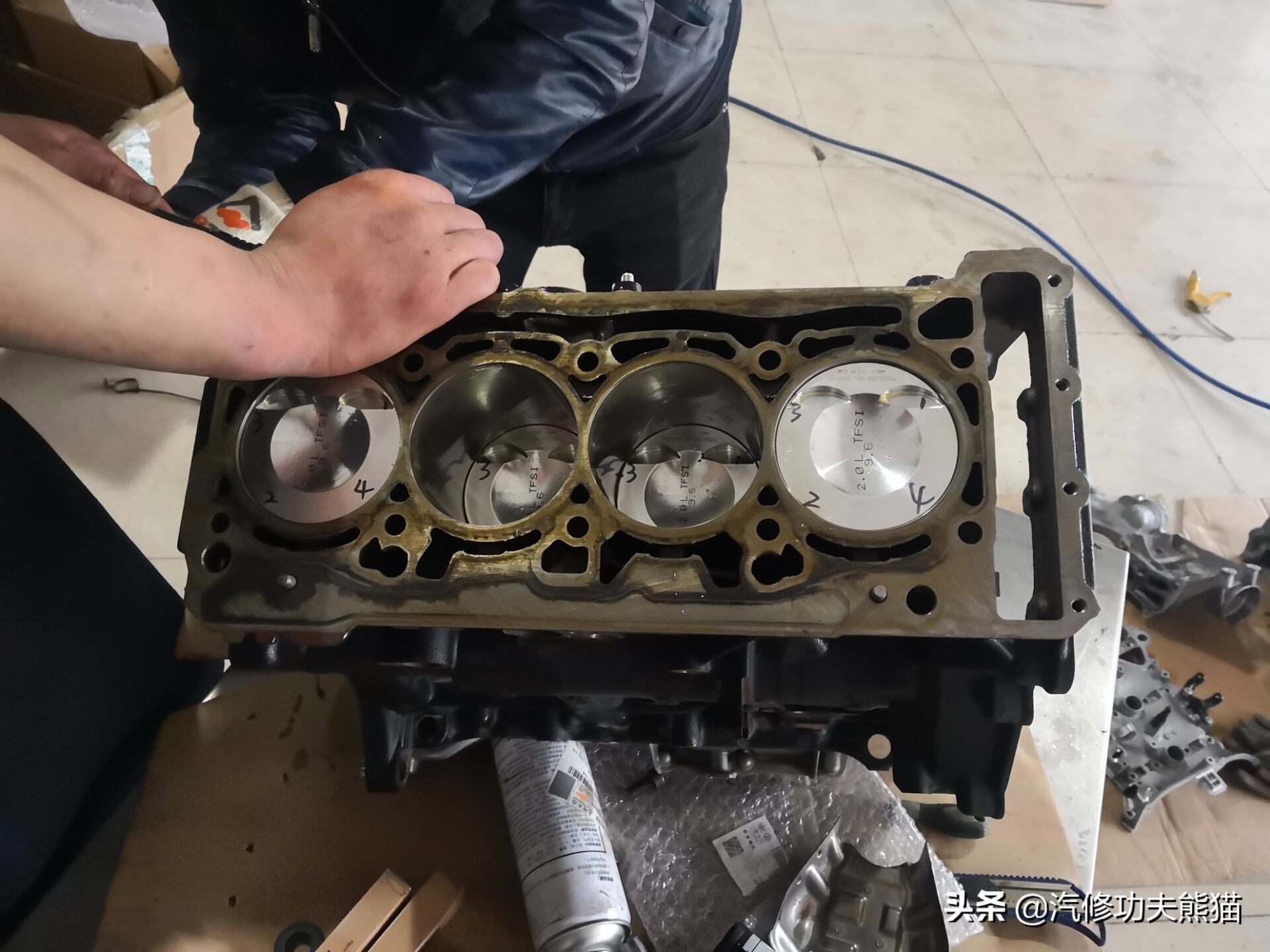 奥迪为何不能解决发动机烧机油,奥迪q5lea888三代发动机烧机油么